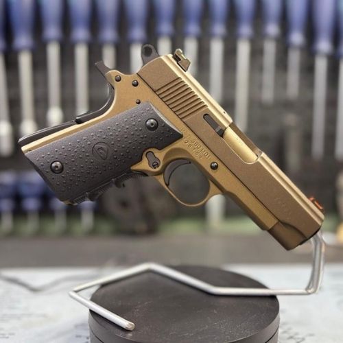 Pistola Colt 1911 compacta Commander/Officer